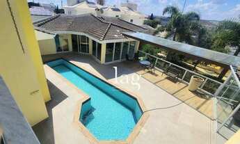 Imagem: Casa com 4 quartos, 520 m² - Condomínio