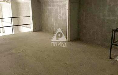 Imagem 5: Oportunidade Comercial Exclusiva Loja de 124m² no Frames Residence