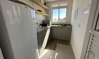 Imagem 2: Cobertura para Venda em Florianópolis, Campeche, 2 dormitórios, 1 suíte, 2 banheiros, 2 va