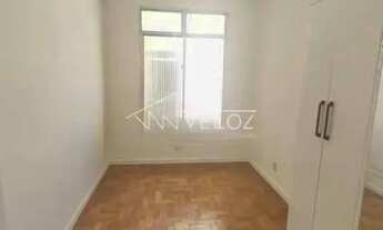 Imagem: Apartamento - / Residencial / Catete