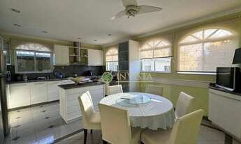 Imagem 5: Alto padrão, 4 quartos, piscina, área de lazer com sinuca e ofurô para locação no bairro J