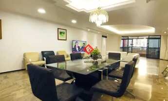 Imagem: Apartamento com 4 Suítes à Venda, 352