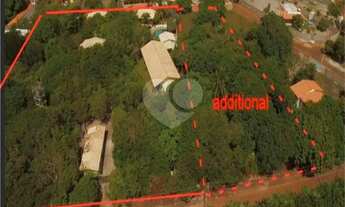 Imagem: Casa à venda com 8 quartos, sendo 8 suítes