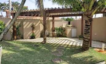 Imagem 2: CASA COM PISCINA !!! OPORTUNIDADE SENDO 5DORMT 2SUITE PERTO DA PRAIA