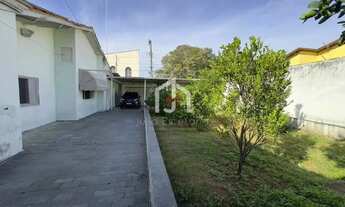 Imagem: Casa com 4 dormitórios sendo 1 suíte no