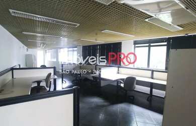 Imagem 7: Prédio Comercial - próximo as estações Santa Cruz e Praça da Árvore