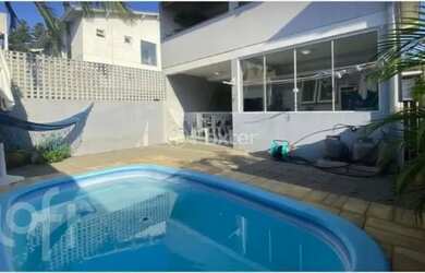 Imagem: Casa em Condomínio à venda Rua Doutor