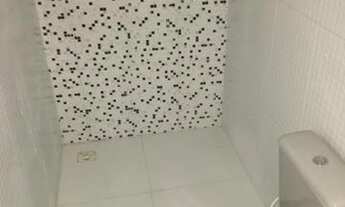 Imagem 4: Aluga-se casa com 2 dormitórios , garagem , excelente localização , toda reformada