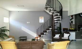 Imagem 7: Casa charmosa, ótimo bairro com piscina para aproveitar momentos incríveis com a família