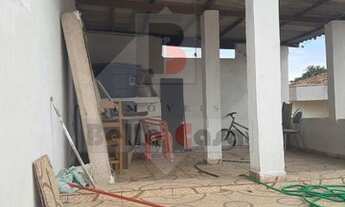 Imagem 4: Casa térrea 3 dormitórios sala ampla 2 banheiros cozinha quintal 6 vagas de garagem