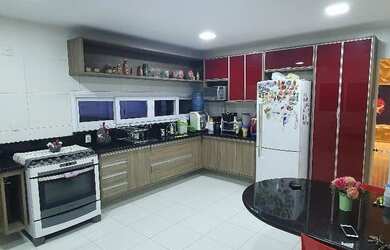 Imagem 4: Casa para Venda em Camaçari, Abrantes, 5 dormitórios, 4 suítes, 7 banheiros, 4 vagas