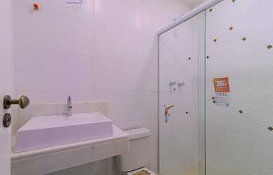 Imagem 2: Apartamento para venda possui 90m2, REFORMADO com 3 quartos e vaga Alugada no próprio préd