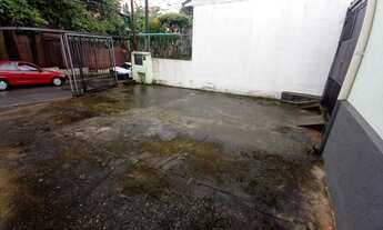 Imagem 2: Casa à Venda 70m2, 1 dormitório, 5 vagas de garagem