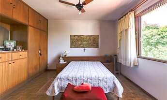 Imagem 3: Sobrado para venda tem 261 metros quadrados com 3 quartos em Boaçava - São Paulo - SP