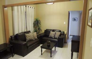 Imagem 3: Sobrado Residencial e Comercial com 2 apartamentos, 2 Salas comercial e 01 loja - Novo Méx