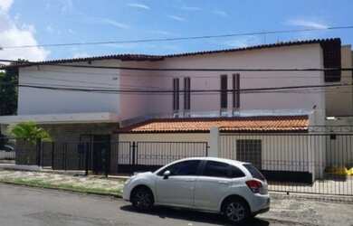 Imagem 2: Excelente casa comercial com 8 ambientes pra locação na Pituba