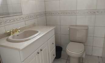 Imagem 7: Excelente sobrado à venda com 2 suítes no condomínio Arujazinho 5 com lazer completo em Ar