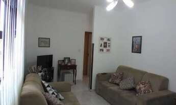 Imagem 2: Apartamento 1º andar, Sala, 2 dormitórios,1 wc Social, Coz. A. de Serv. uma Vaga de Garage