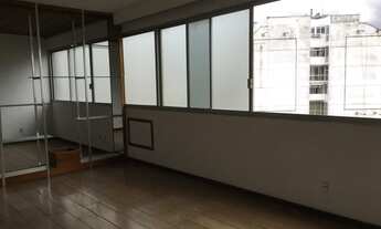 Imagem 6: Ipanema - 1a quadra - apto com 4 quartos, dependencia completa, 2 vagas. Proximo a Praça G