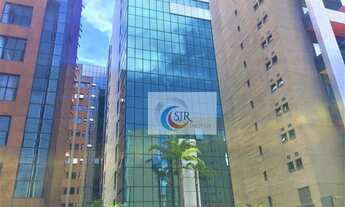 Imagem 3: Sala comercial de 176,94 m² pronto com 6 salas, todas com carpete, portas de vidro, ar con