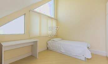 Imagem 2: Sobrado Triplex com 179m2 de 3 quartos no Santo Inácio - Curitiba - PR