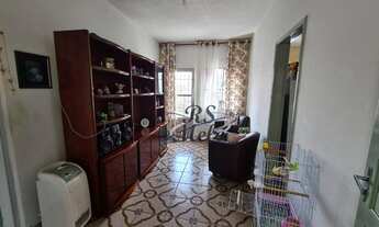 Imagem 5: 300m² de terreno (10 x 30) e 350m² de construção. 5 casas e 1 salão pequeno