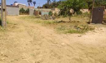 Imagem 2: CASA COM GRANDE LOTE EM SUCUPIRA !!!!!