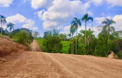 Imagem 7: Terrenos c ponto de luz