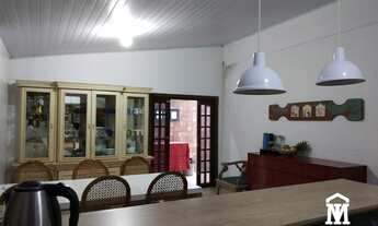 Imagem: CASA COM PISCINA, PRÓXIMO A RUA FLORIANÓPOLIS!