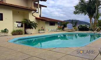 Imagem: Casa de 4 dormitórios (1 suíte) - 4 vagas