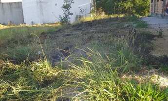 Imagem 3: Vende -se meio lote