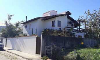 Imagem 4: Casa de 4 dormitórios (3 suítes) - 4 vagas de garagem na Lagoa da Conceição