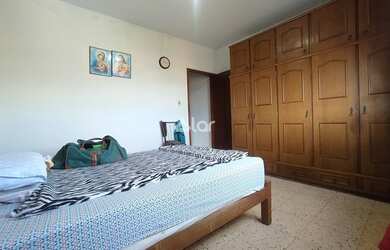 Imagem 2: Casa á venda no Floramar com 360 m² de loe, com 4 Quartos, 1 suíte e 2 Vagas cobertas no F