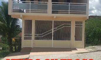 Imagem: São 3 casas, mais informações entra