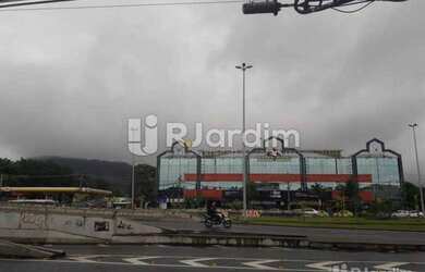 Imagem 7: Oportunidade! Ligue e agende uma visita. Metrô próximo. Prédio Comercial, 800 m², venda ou