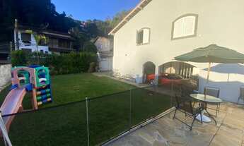 Imagem 4: Casa p/ venda c/250 m2 área construída c/4 quartos em Nogueira - Petrópolis - RJ