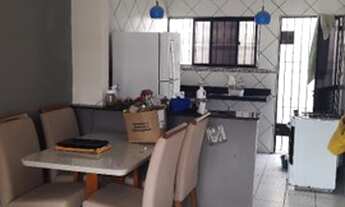 Imagem 3: Casa de esquina com 2 dormitórios