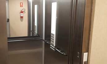 Imagem 7: Prédio/Edifício inteiro para aluguel com 6300 m² e A.C 4400 m² com 40 salas