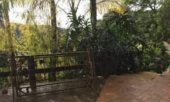 Imagem 4: Casa de condomínio para venda tem 250 metros quadrados com 3 quartos