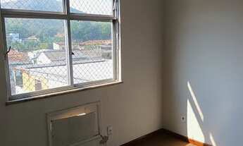 Imagem 2: Campinho,apartamento dois quartos,dependencias,estacion,condom fechado longe de comunidade