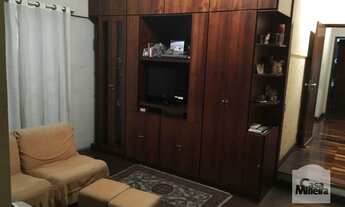 Imagem 2: Casa à Venda - Ouro Preto, 4 Quartos, 180 m²