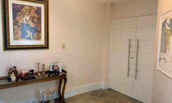 Imagem 2: Casa para venda possui 284 metros quadrados com 3 quartos em Fazendinha - Itajaí - SC