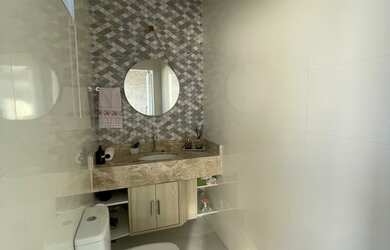 Imagem 3: Casa com piscina sol nascente