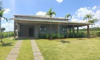 Imagem: Chácara em Condomínio Fechado em Trindade