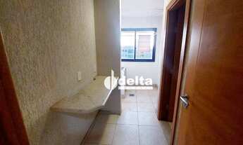 Imagem 7: Cobertura com 3 dormitórios para alugar, 200 m² por R$ 5.000,00/mês - Morada da Colina - U