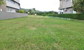 Imagem 3: CAMBORIú - Terreno Padrão - Centro