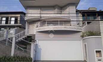 Imagem 2: Casa Alto Padrão 4 Dormitórios