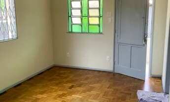 Imagem: Casa com 2 quartos em Engenhoca - Niterói