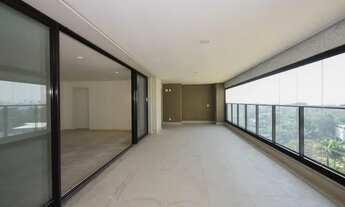 Imagem 3: Apartamento para aluguel possui 230 metros quadrados com 3 quartos em Jardim Leonor - São