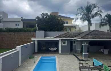 Imagem 4: Linda casa em localização privilegiada disponível para locação no Condomínio Jardim Theodo